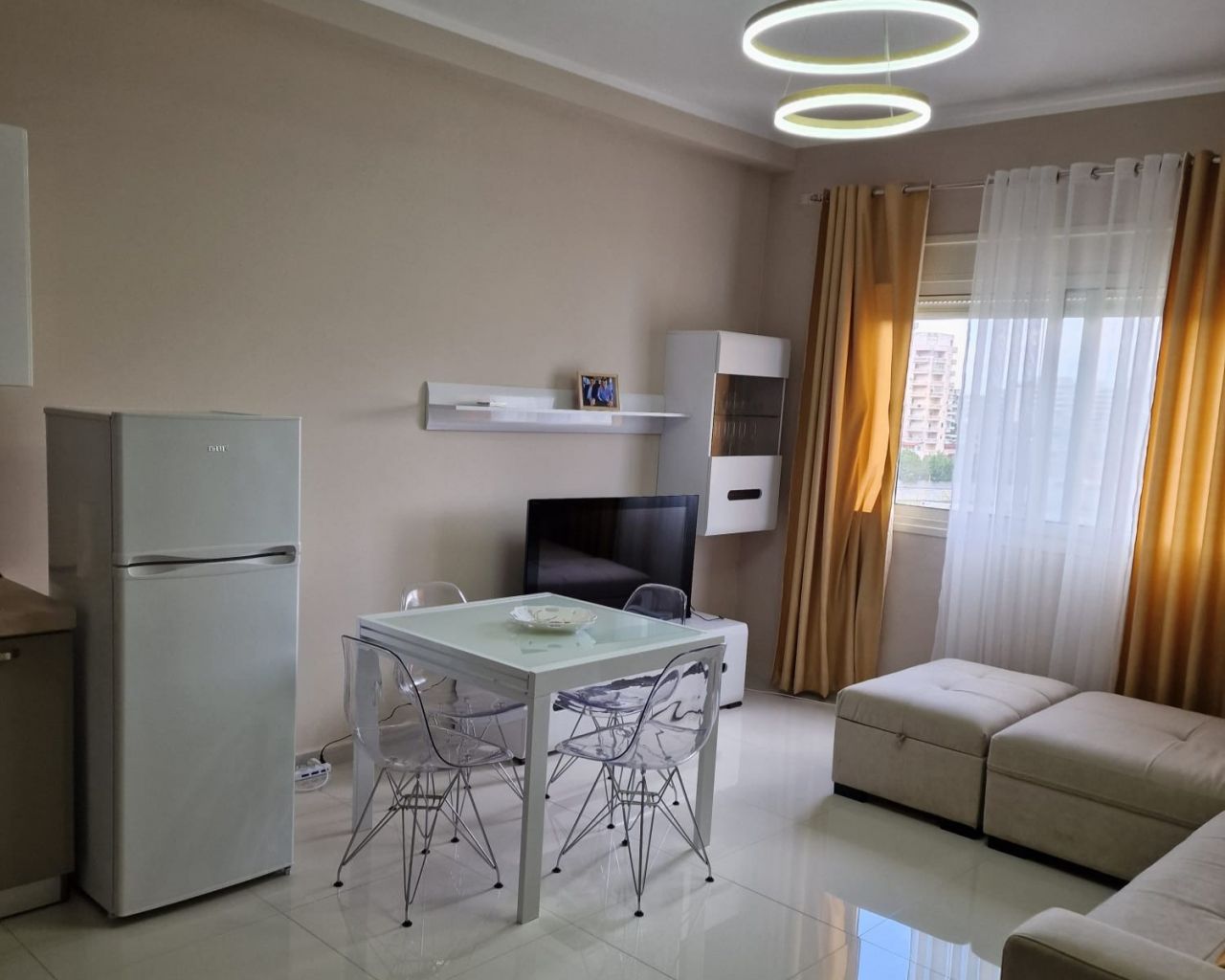 Proprietà In Affitto A Valona Albania